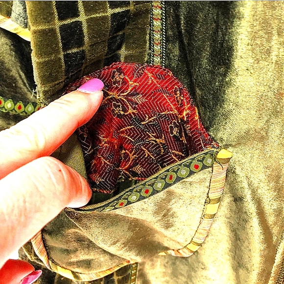 NWOT Lined Full-Zip Green Moss Velvet Embroidered Jacket - Picture 6 of 7